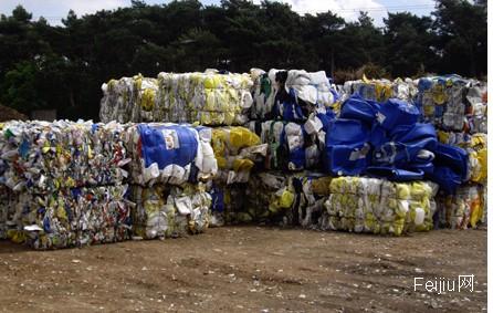 废旧编织袋“变身”塑料颗粒