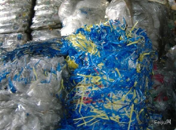 废弃塑料中淘出百万金