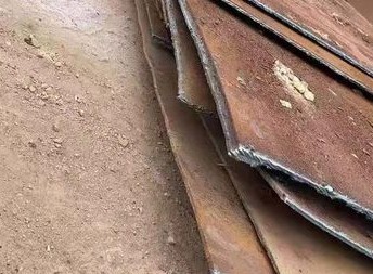 商户议价出货 热轧卷板震荡调整