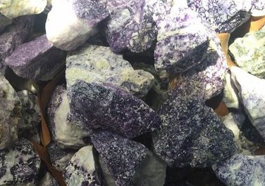 铁矿石年底前或仍有进一步下跌空间