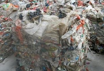 横溪：垃圾不分类现象明显减少 镇容村貌整治初见成效